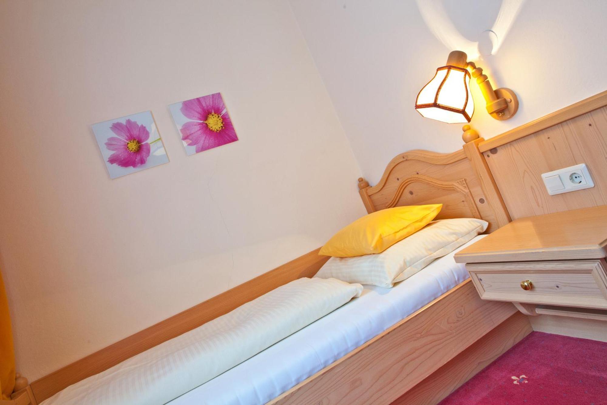 Hotel Talblick ซาลบาคฮินเทอร์เกลมม์ ภายนอก รูปภาพ