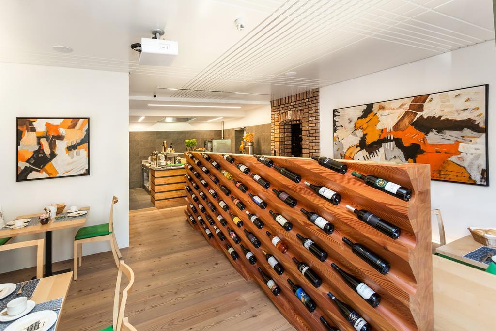 Hotel Talblick ซาลบาคฮินเทอร์เกลมม์ ภายนอก รูปภาพ