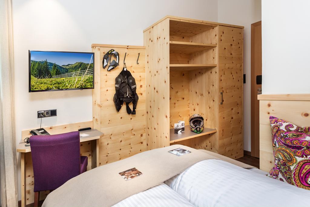 Hotel Talblick ซาลบาคฮินเทอร์เกลมม์ ห้อง รูปภาพ