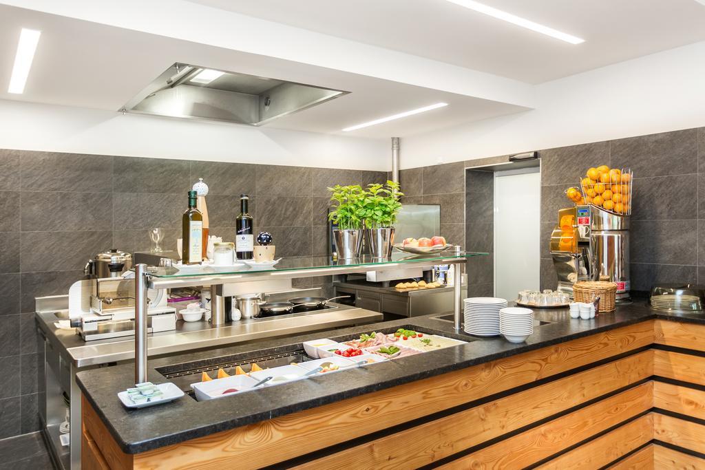 Hotel Talblick ซาลบาคฮินเทอร์เกลมม์ ภายนอก รูปภาพ