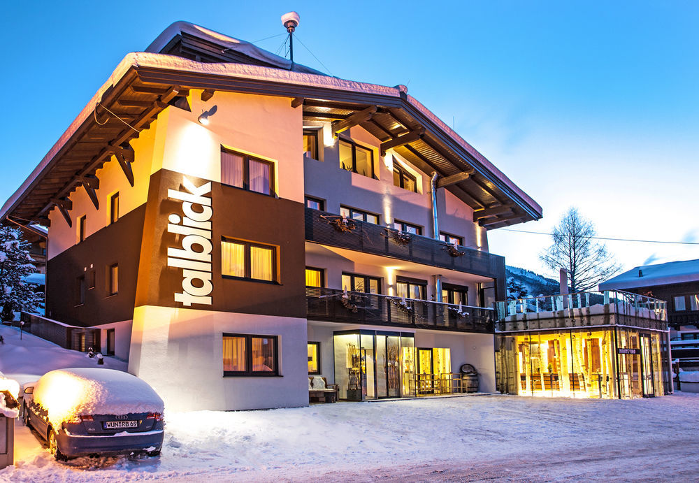 Hotel Talblick ซาลบาคฮินเทอร์เกลมม์ ภายนอก รูปภาพ